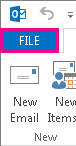 لقطة شاشة للقسم الأيمن من شريط Outlook حيث تم تحديد "ملف"